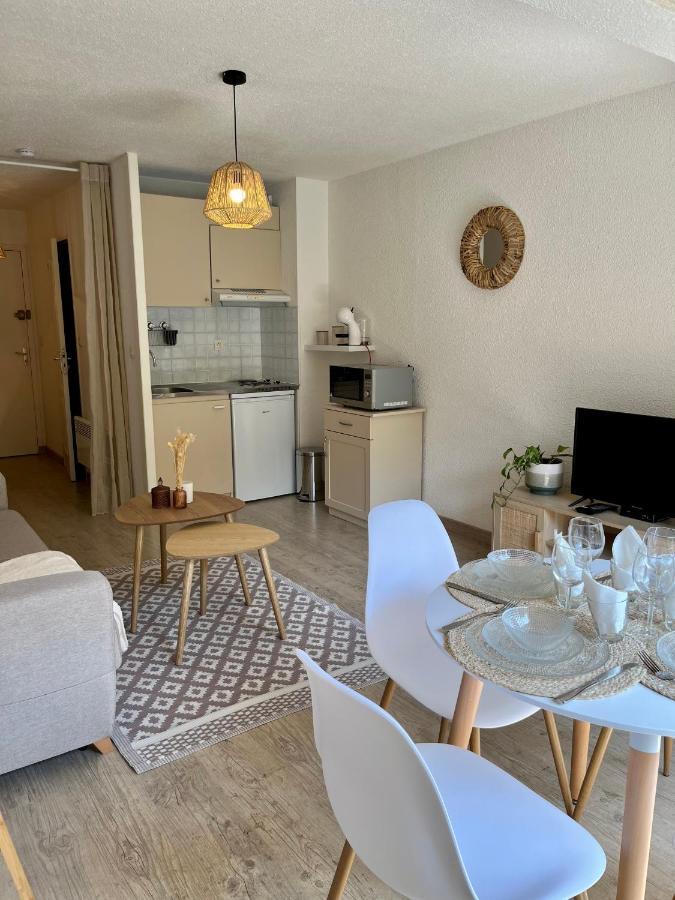 Joli Studio A 2 Minutes A Pied De La Plage Calvi  Dış mekan fotoğraf